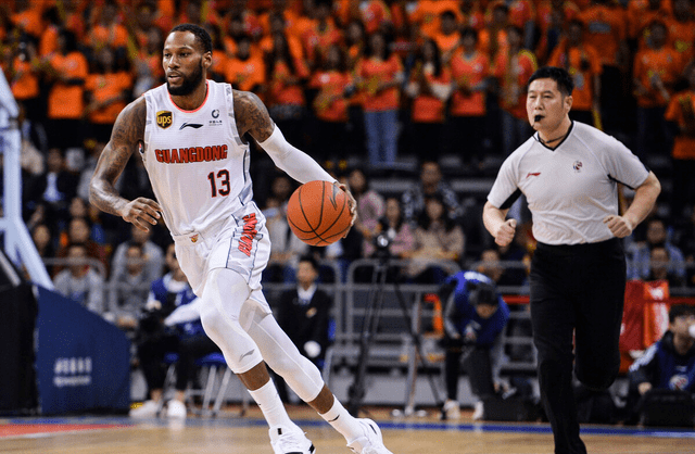 体育赛事-荷兰核心确定无缘出战欧洲杯