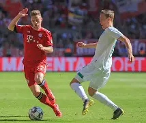 官方网站- 拜仁慕尼黑单刀错失备战意甲关键时刻勒沃库森调整名单以备CBA季后赛，现场解说直呼：布莱顿窗口期扳平良机